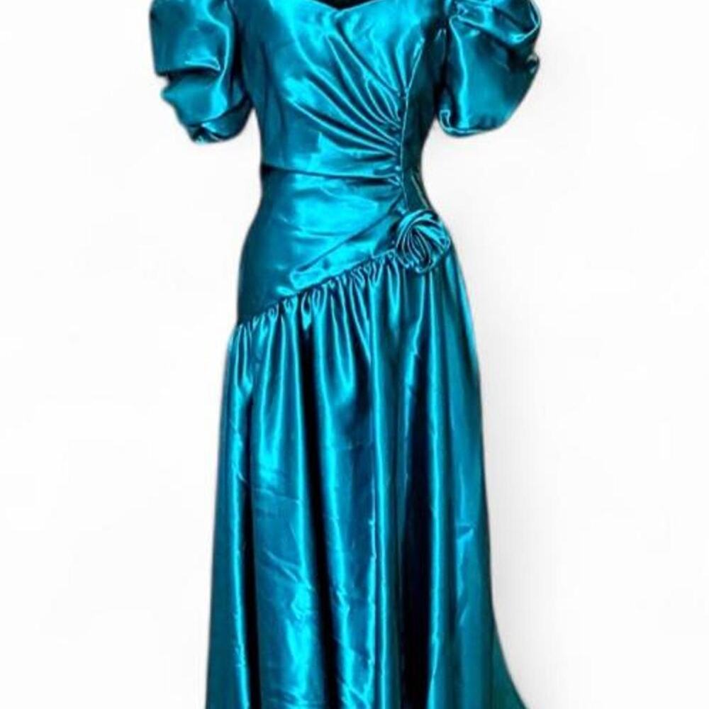 80s Vintage Emerald Green Satin Gown – Romantic Puff Sleeve Dress S